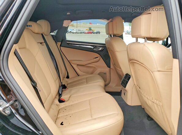 WP1AA2A55SLB13188 2025 PORSCHE MACAN Black Սալոնի հետևի տեսք