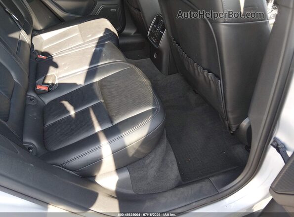 WP1AA2A56HLB07487 2017 PORSCHE MACAN Black VIN կոդի պիտակի տեսք