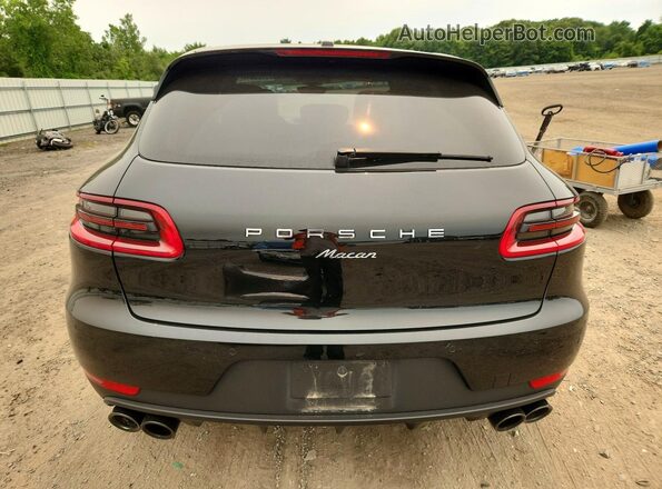 WP1AA2A56JLB14039 2018 PORSCHE MACAN Black Rear view