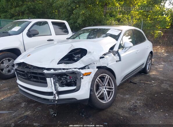WP1AA2A56NLB10689 2022 PORSCHE MACAN Белый Вид спереди
