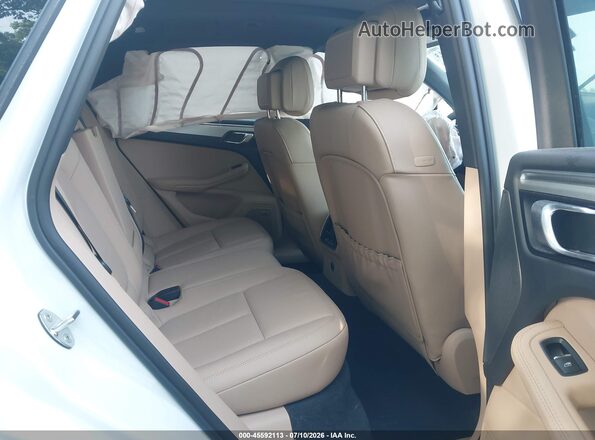 WP1AA2A56NLB10689 2022 PORSCHE MACAN Белый Вид наклейки с VIN-кодом