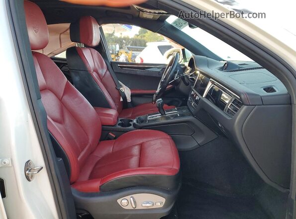 WP1AA2A56RLB19396 2024 PORSCHE MACAN White წინა სალონის ხედი