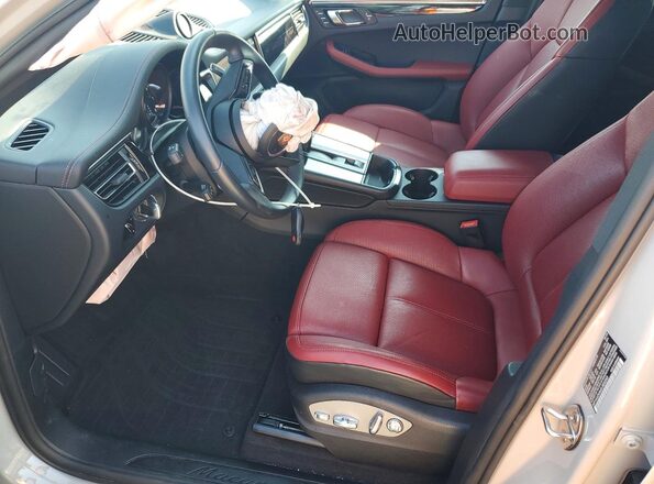 WP1AA2A56SLB03253 2025 PORSCHE MACAN Серый Вид салона спереди
