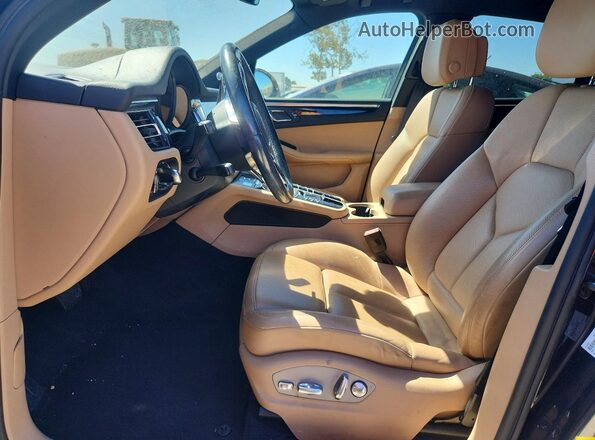 WP1AA2A57MLB01837 2021 PORSCHE MACAN Black Front interior view