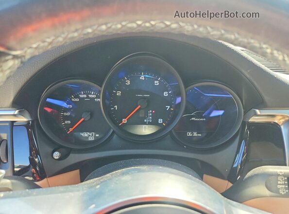 WP1AA2A57MLB01837 2021 PORSCHE MACAN Black Instrument cluster view