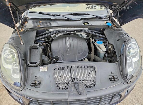 WP1AA2A58HLB02677 2017 PORSCHE MACAN Blue Vista del compartimento del motor