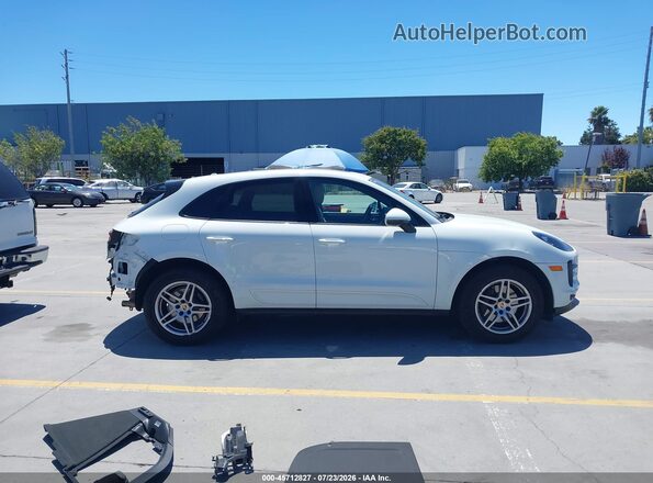 WP1AA2A58KLB05277 2019 PORSCHE MACAN White Widok wnętrza 360 stopni