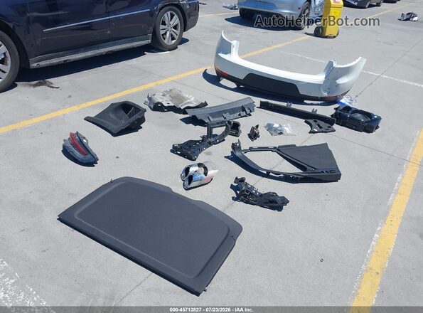 WP1AA2A58KLB05277 2019 PORSCHE MACAN White Widok zestawu wskaźników