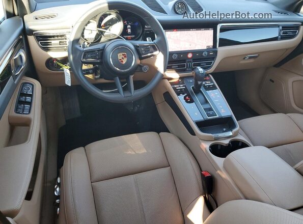 WP1AA2A58SLB10625 2025 PORSCHE MACAN Gray Առջևի վահանակի տեսք