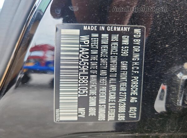 WP1AA2A59HLB81051 2017 PORSCHE MACAN Черный Вид подкапотного пространства