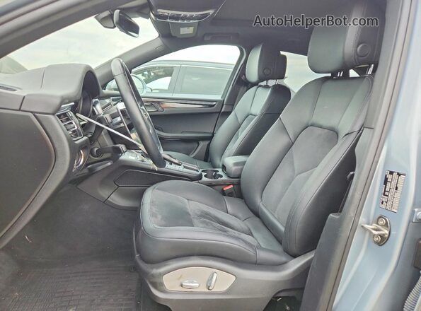 WP1AA2A59KLB00217 2019 PORSCHE MACAN Silver Widok wnętrza z przodu