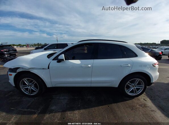 WP1AA2A59LLB00865 2020 PORSCHE MACAN White Սալոնի 360 աստիճան տեսք