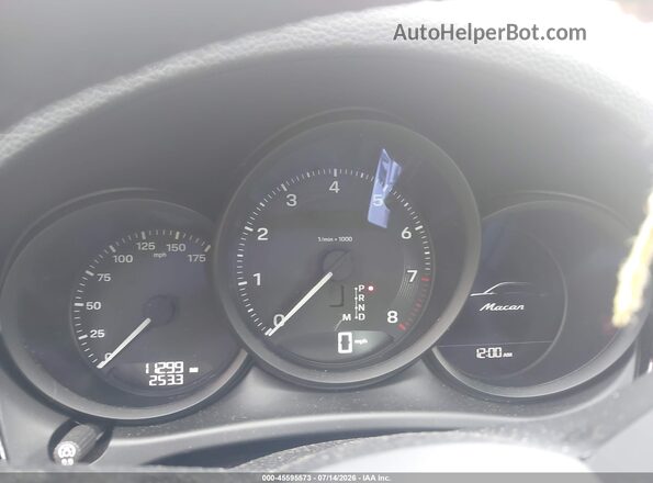 WP1AA2A59SLB00900 2025 PORSCHE MACAN White Vista de los asientos traseros