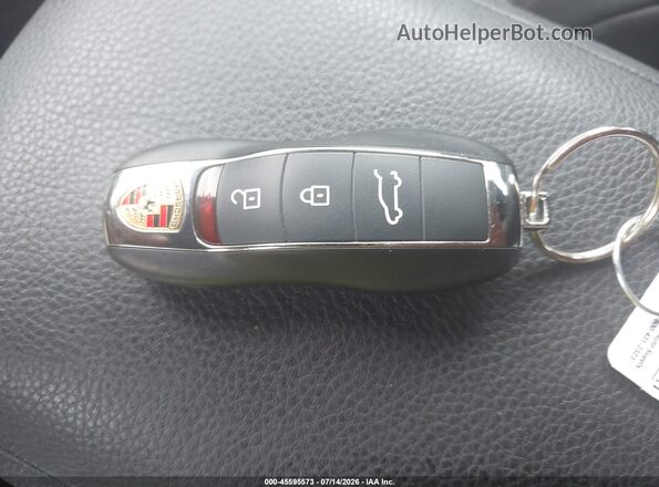 WP1AA2A59SLB00900 2025 PORSCHE MACAN White Vista del salpicadero