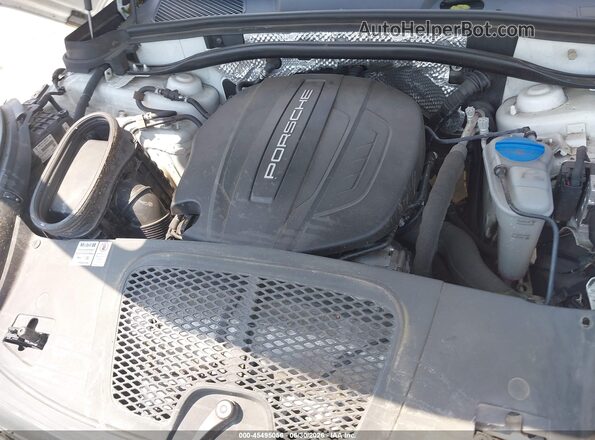 WP1AA2A5XJLB14965 2018 PORSCHE MACAN Белый Вид сзади