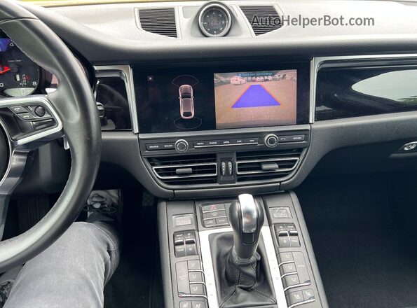 WP1AA2A5XKLB09296 2019 PORSCHE MACAN Black Հետևի նստատեղերի տեսք