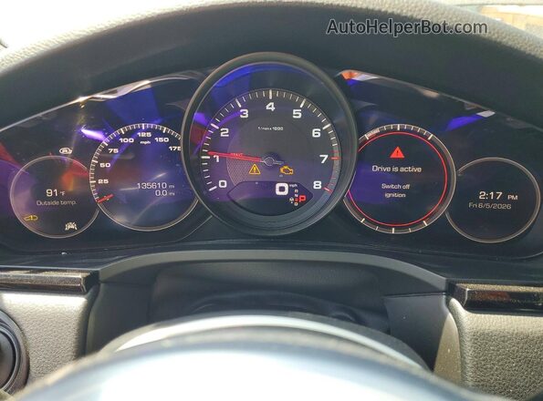 WP1AA2AY0KDA01144 2019 PORSCHE CAYENNE Black Սարքավորումների վահանակի տեսք