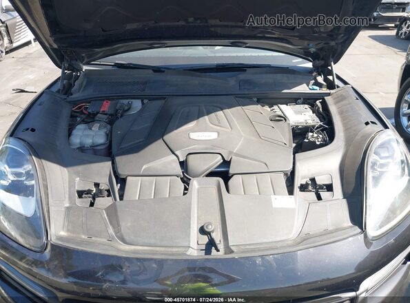 WP1AA2AY0KDA01239 2019 PORSCHE CAYENNE Black Widok z tyłu
