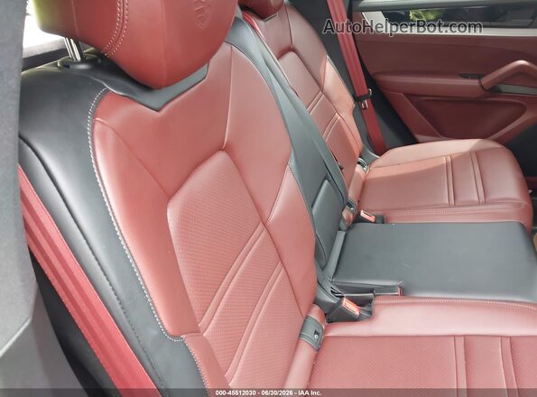 WP1AA2AY0RDA02031 2024 PORSCHE CAYENNE Blue VIN կոդի պիտակի տեսք