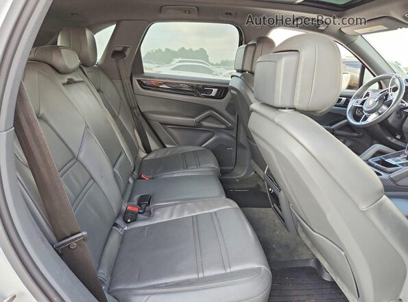 WP1AA2AY2KDA05230 2019 PORSCHE CAYENNE White უკანა სავარძლების ხედი