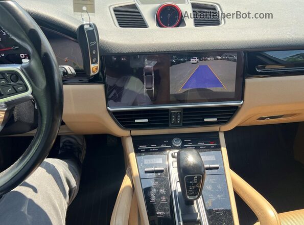 WP1AA2AY3LDA00801 2020 PORSCHE CAYENNE Синий Вид щитка приборов