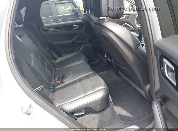 WP1AA2AY3LDA01463 2020 PORSCHE CAYENNE Серебряный Вид наклейки с VIN-кодом