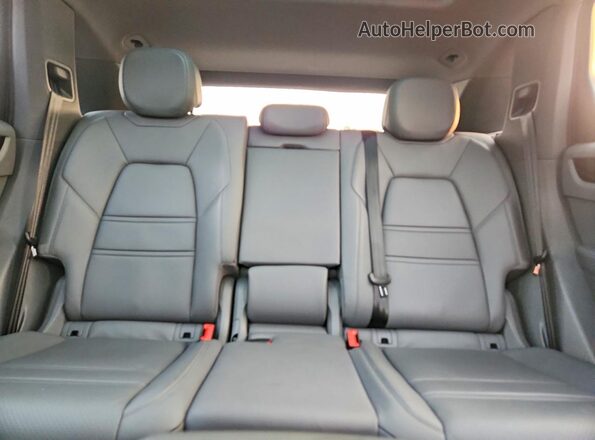 WP1AA2AY3NDA02518 2022 PORSCHE CAYENNE Gray Հետևի նստատեղերի տեսք