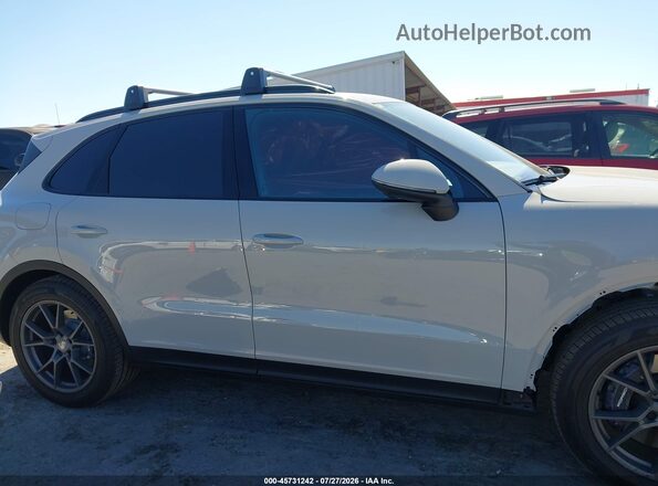 WP1AA2AY4TDA01827 2026 PORSCHE CAYENNE Gray სალონის 360-გრადუსიანი ხედი