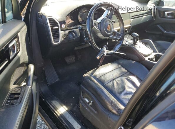 WP1AA2AY5KDA06579 2019 PORSCHE CAYENNE Black Dashboard view