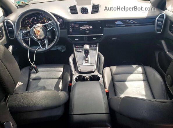 WP1AA2AY5LDA04767 2020 PORSCHE CAYENNE Черный Вид панели приборов