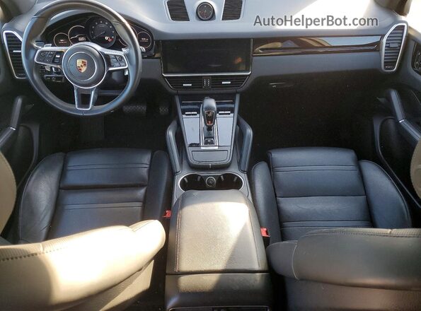 WP1AA2AY6KDA13542 2019 PORSCHE CAYENNE Gray Вид панелі приладів