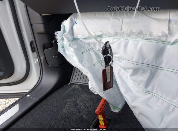 WP1AA2AY6RDA12126 2024 PORSCHE CAYENNE White Dashboard view