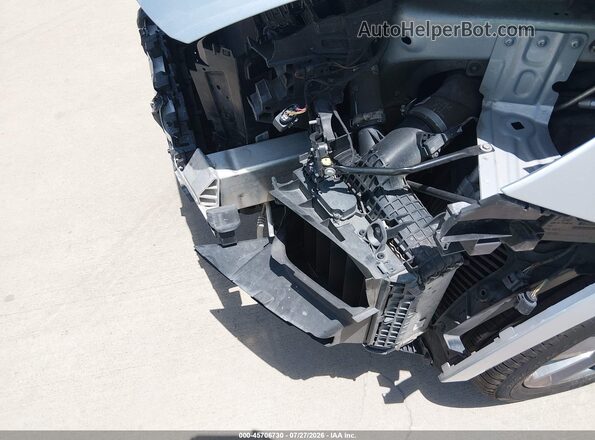 WP1AA2AY7KDA12609 2019 PORSCHE CAYENNE Silver Դիմացի տեսք