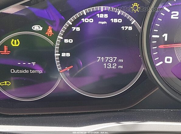 WP1AA2AY7KDA12609 2019 PORSCHE CAYENNE Silver Հետևի նստատեղերի տեսք