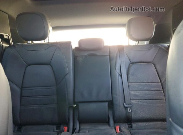 WP1AA2AY8LDA01507 2020 PORSCHE CAYENNE Серый Вид задних сидений
