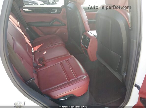 WP1AA2AYXKDA01619 2019 PORSCHE CAYENNE White VIN կոդի պիտակի տեսք