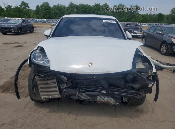 WP1AB2A21GLA96576 2016 PORSCHE CAYENNE White Widok z przodu