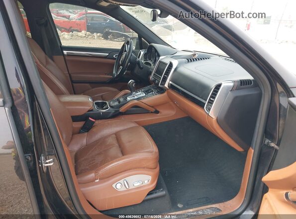 WP1AB2A27GLA95934 2016 PORSCHE CAYENNE Black წინა სალონის ხედი