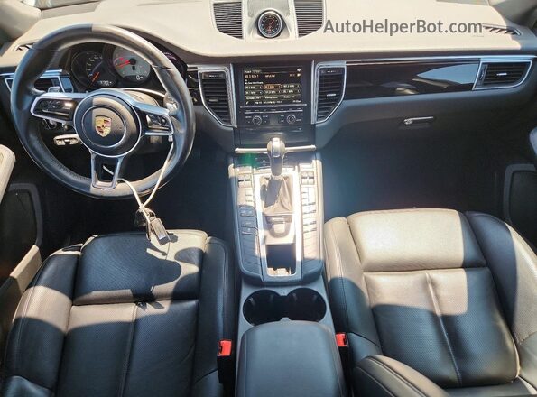 WP1AB2A50GLB45339 2016 PORSCHE MACAN White Вид панелі приладів