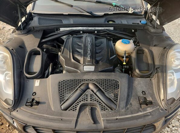 WP1AB2A50GLB48449 2016 PORSCHE MACAN Black Widok wnętrza z tyłu