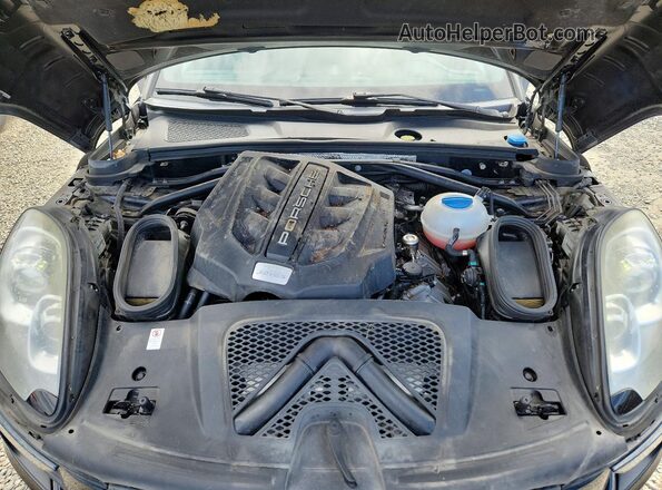 WP1AB2A51GLB40845 2016 PORSCHE MACAN Black Engine compartment view