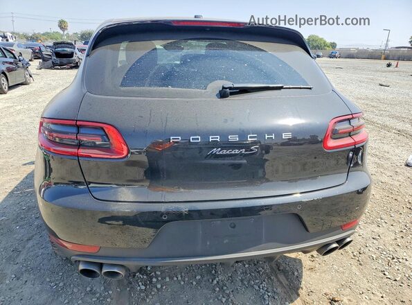WP1AB2A51HLB14540 2017 PORSCHE MACAN Black Rear view