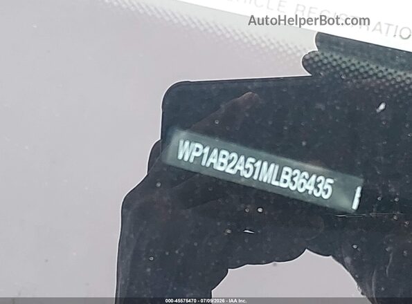 WP1AB2A51MLB36435 2021 PORSCHE MACAN Черный 