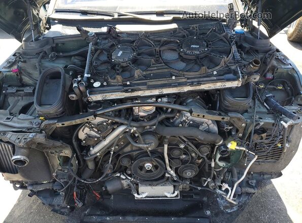 WP1AB2A52HLB17978 2017 PORSCHE MACAN Green Вид підкапотного простору