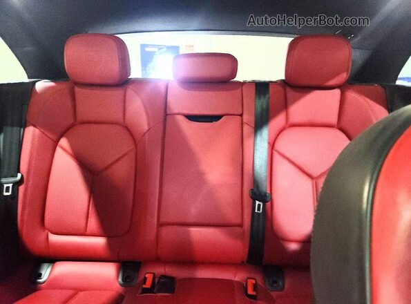 WP1AB2A54MLB37062 2021 PORSCHE MACAN Черный Вид задних сидений