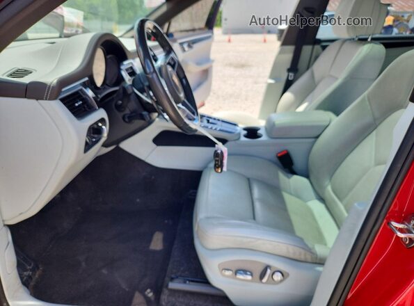 WP1AB2A55JLB36899 2018 PORSCHE MACAN Red Սալոնի դիմացի տեսք