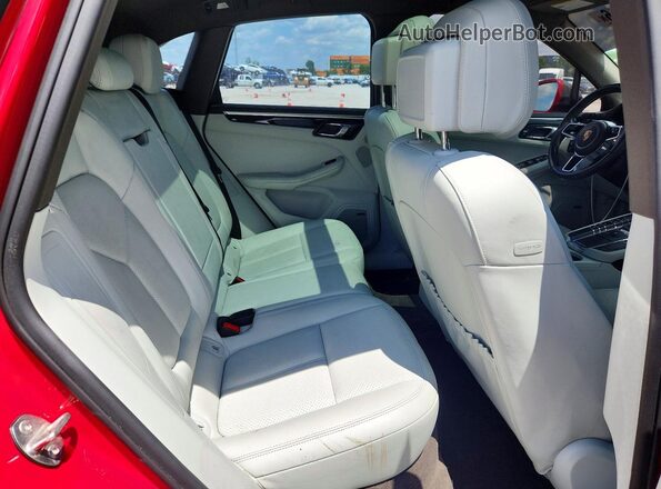 WP1AB2A55JLB36899 2018 PORSCHE MACAN Red Սալոնի հետևի տեսք