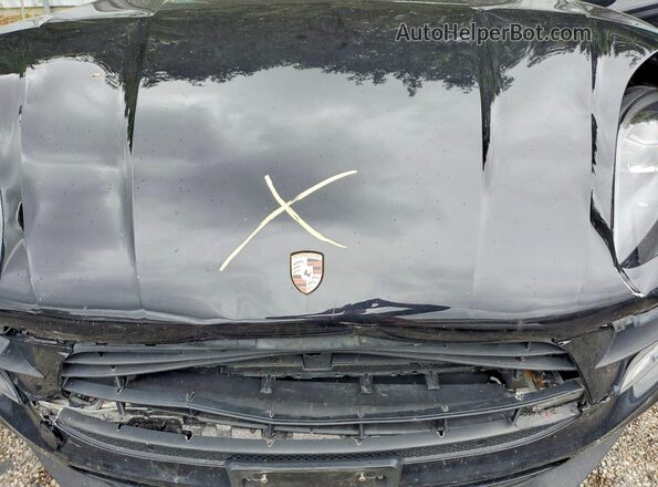 WP1AB2A55KLB30926 2019 PORSCHE MACAN Black Widok komory silnika