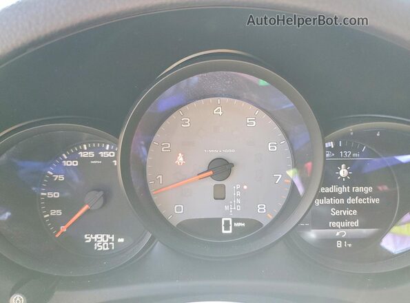 WP1AB2A56JLB35910 2018 PORSCHE MACAN White Instrument cluster view