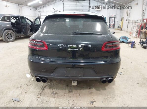 WP1AB2A57HLB13733 2017 PORSCHE MACAN Black 